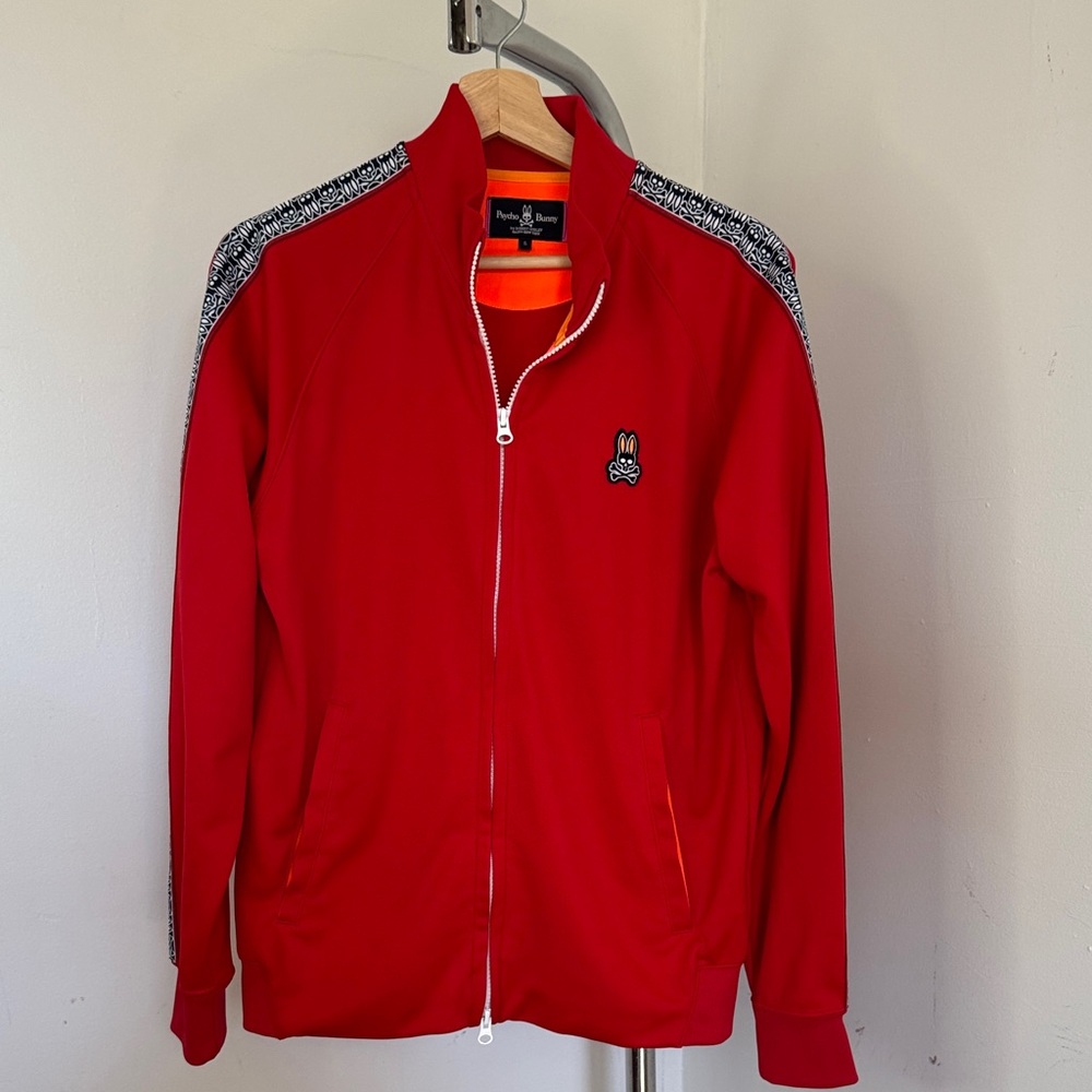 Psycho Bunny jacket size S
Red color